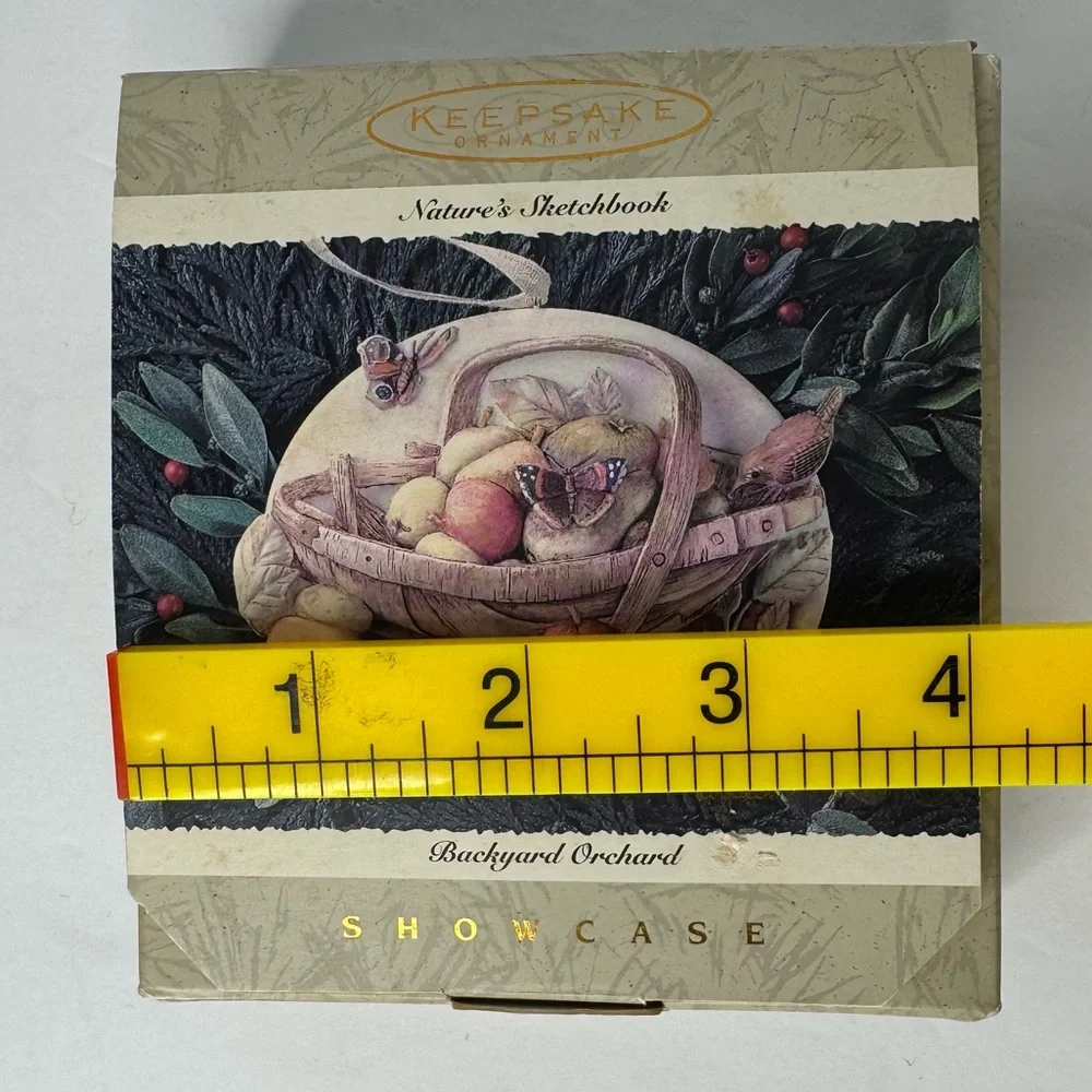 Hallmark Keepsake Ornament Natures Bounty Backyard Orchard 1995‎